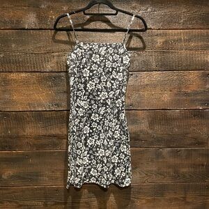 Floral mid thigh dress